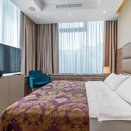 Maidan Palace 4* Kijev