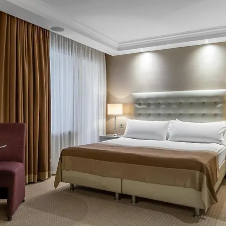 Hotel Maidan Palace